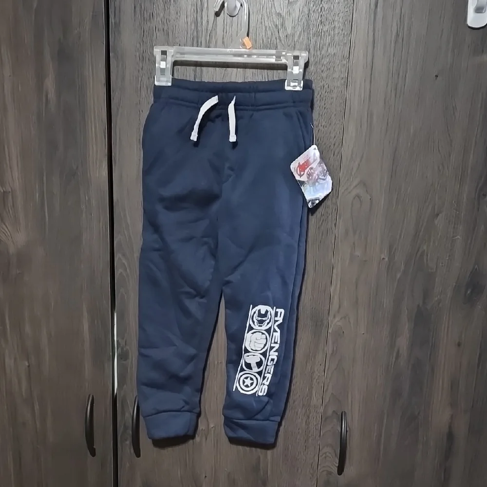 Marvel Avenger Joggers - Picture 1 of 5